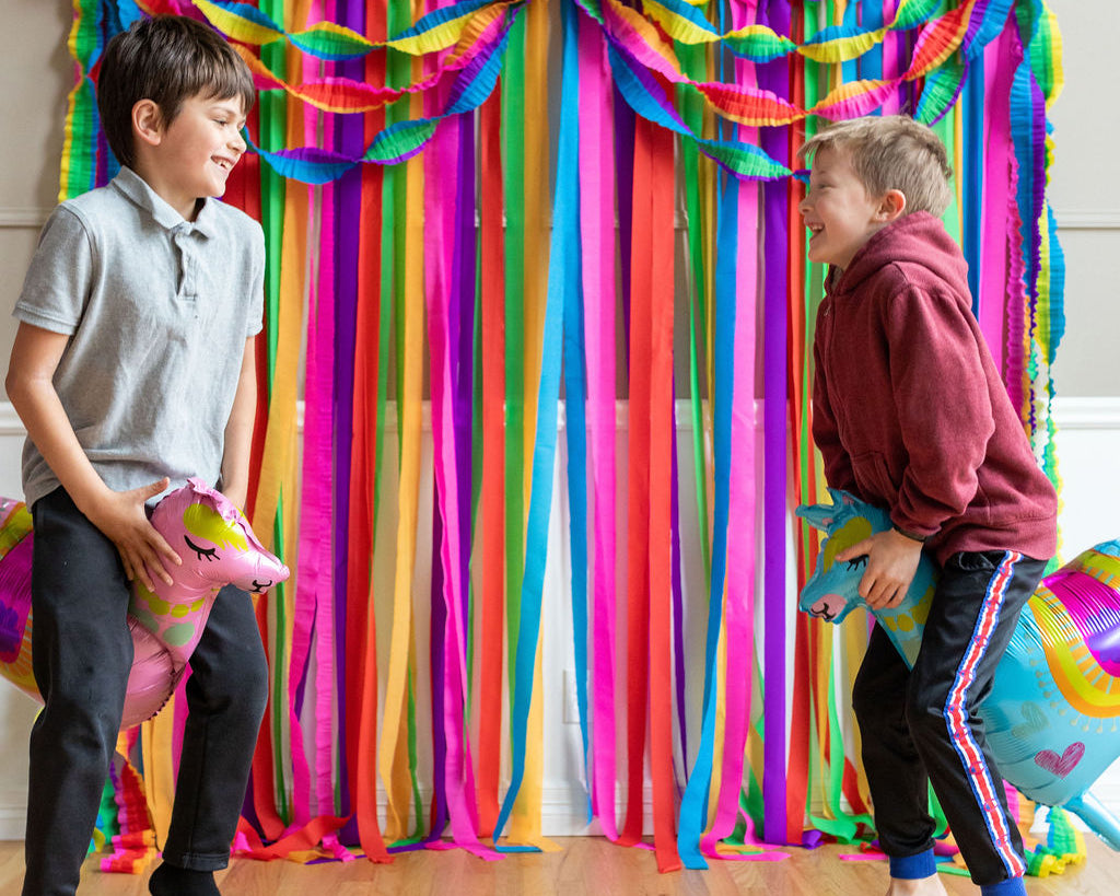 81ft Crepe Paper Party Streamers, Streamer Backdrop Curtain